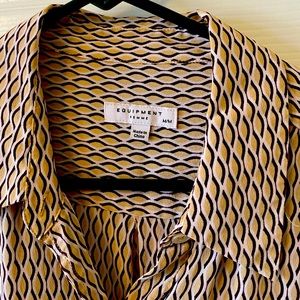 Worn twice. Very good condition